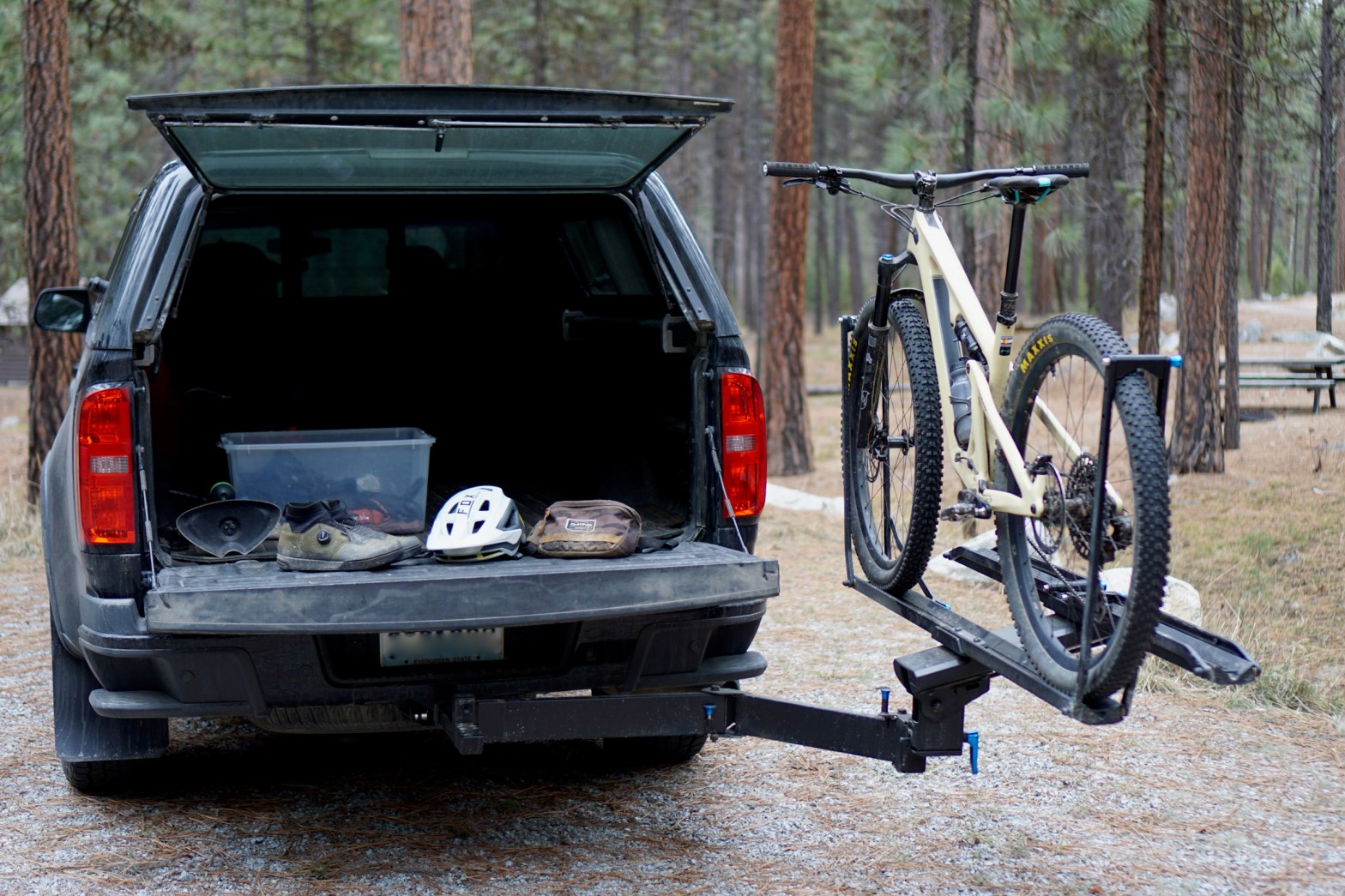 RockyMounts AfterParty Review | The Best Swing Away Bike Rack